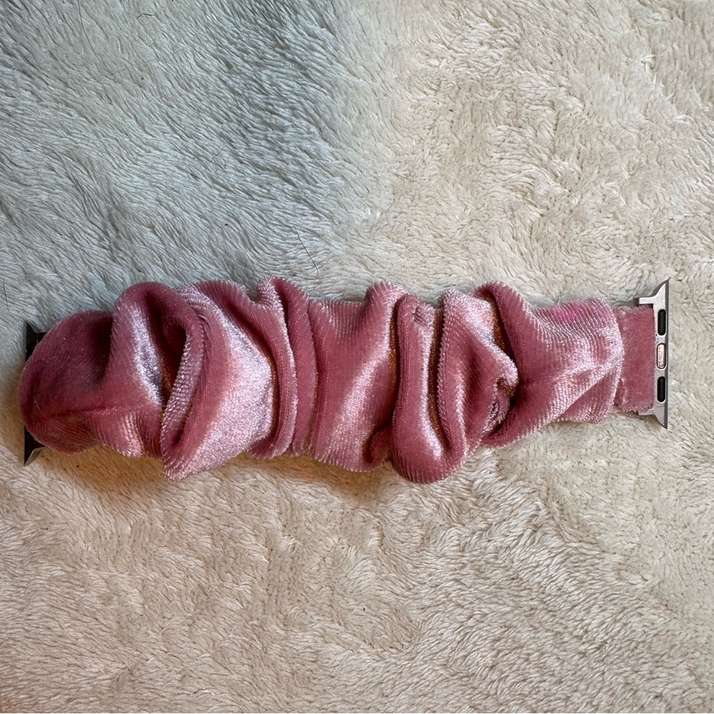 velvet scrunchie style apple watch band